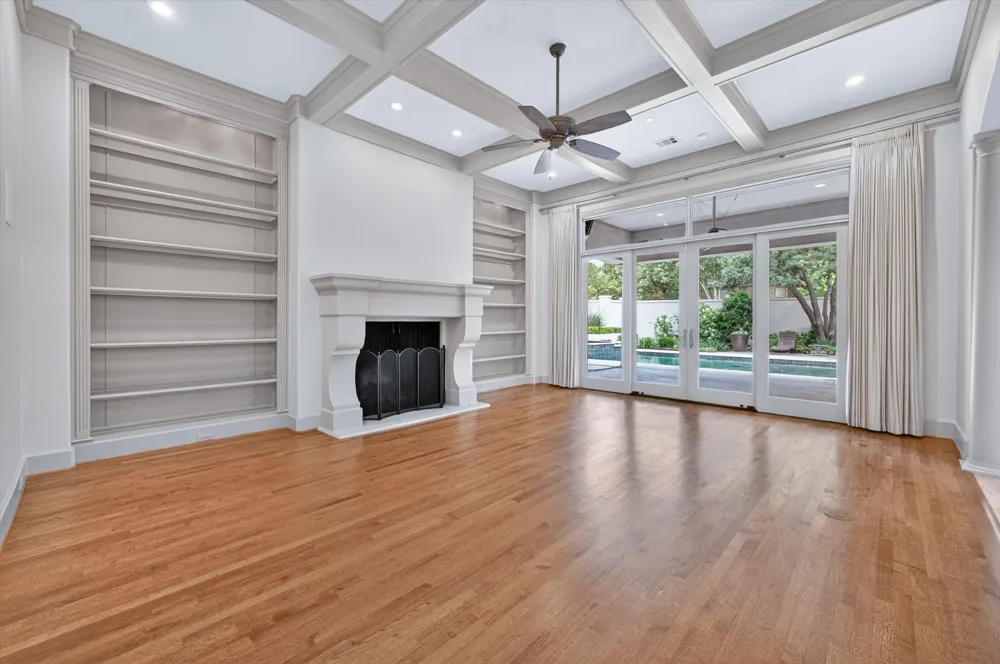 14819 Bellbrook Drive Addison, TX 75254