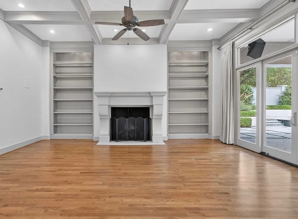 14819 Bellbrook Drive Addison, TX 75254