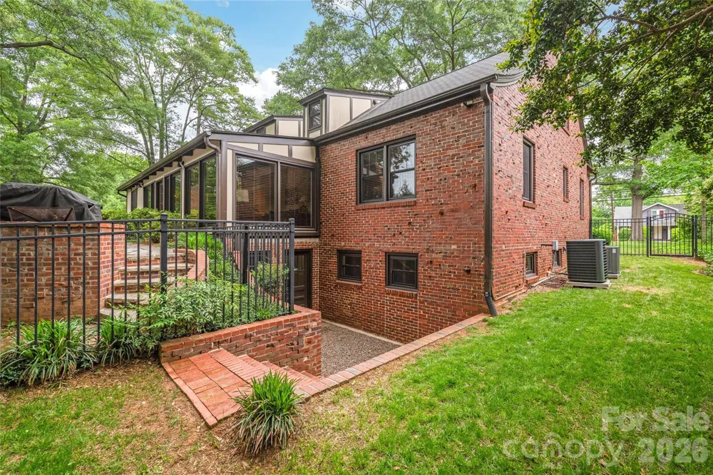 600 S Central Avenue Belmont, NC 28012