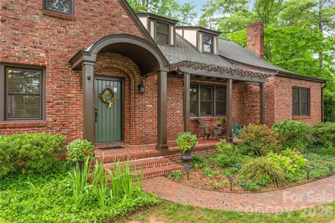 600 S Central Avenue