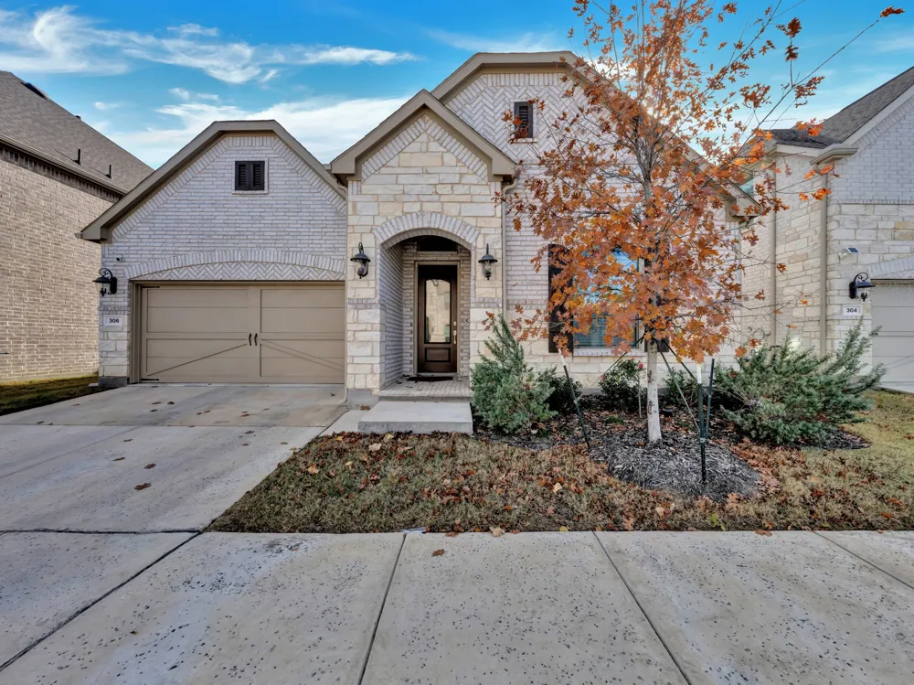 306 Dove Falls Drive Argyle, TX 76226