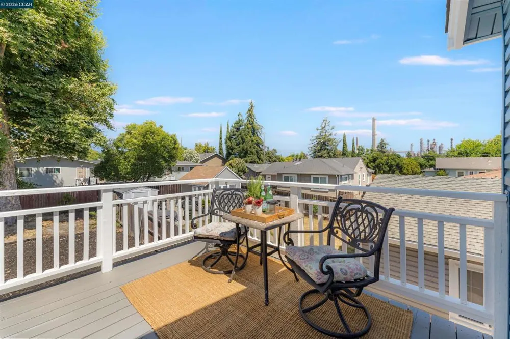 1243 Plaza Dr Martinez, CA 94553