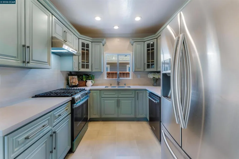 1243 Plaza Dr Martinez, CA 94553
