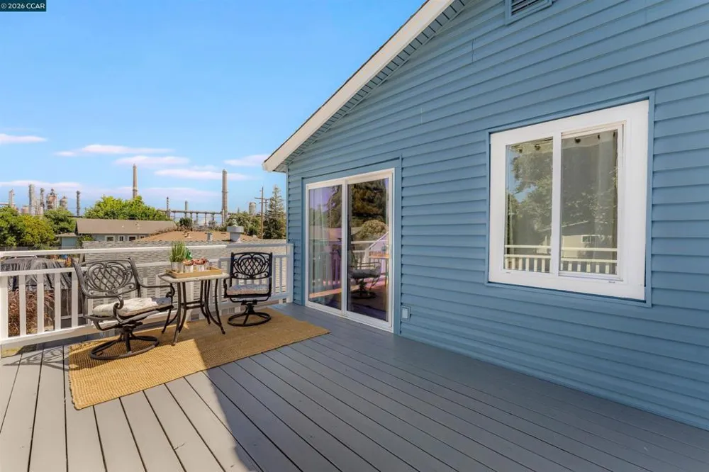 1243 Plaza Dr Martinez, CA 94553