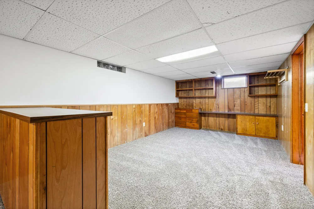 605 Arner Avenue Shoreview, MN 55126