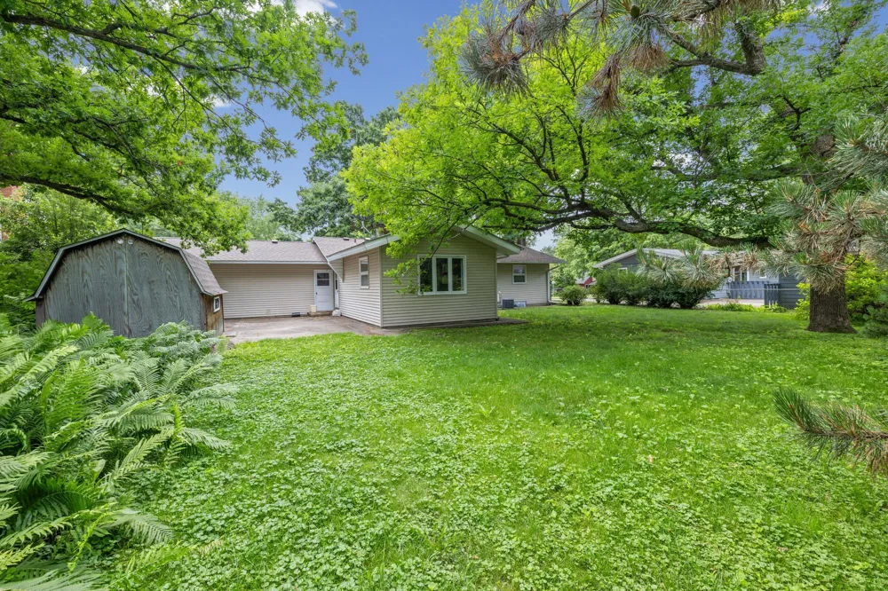 605 Arner Avenue Shoreview, MN 55126