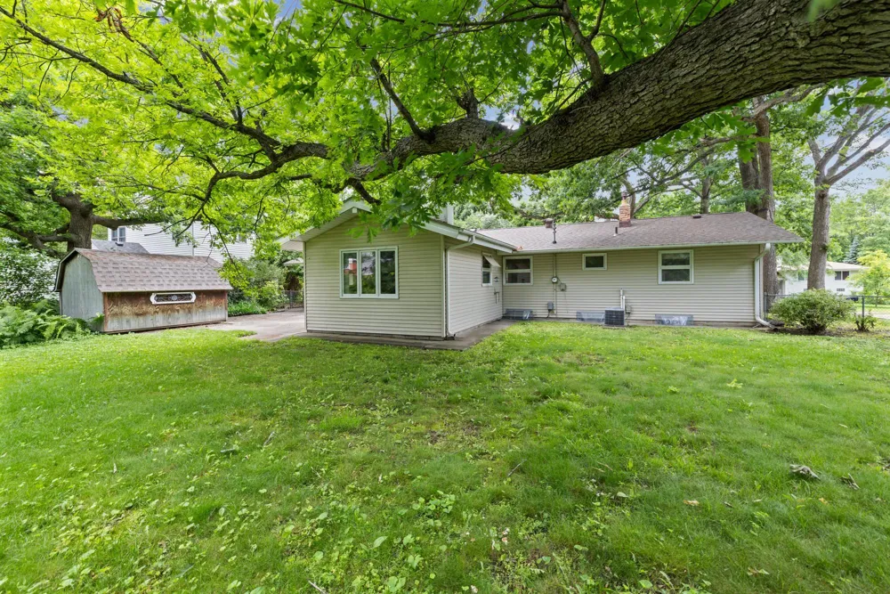 605 Arner Avenue Shoreview, MN 55126