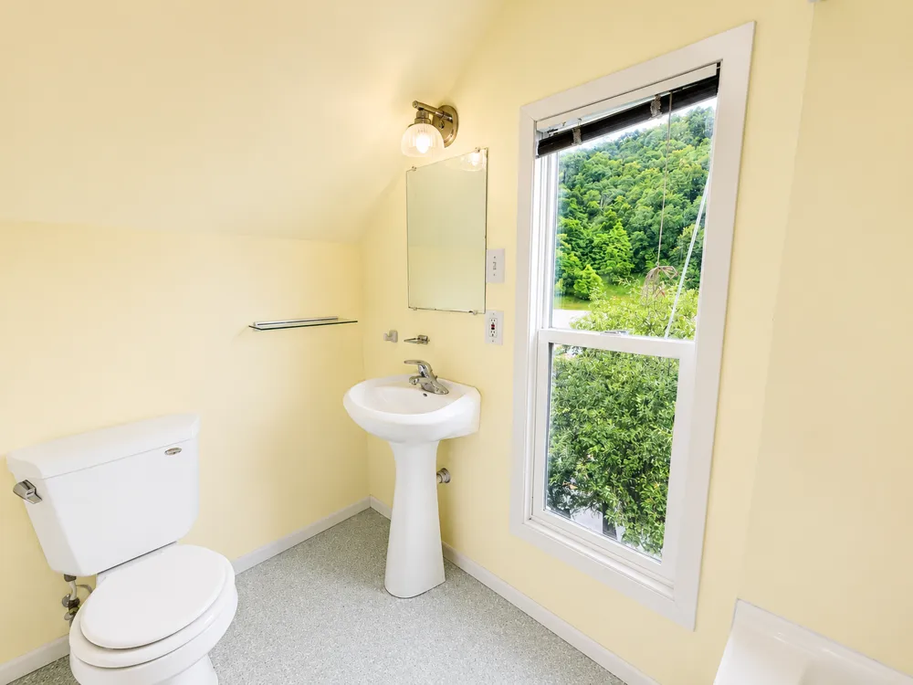 495 North Street Fountain City, WI 54629