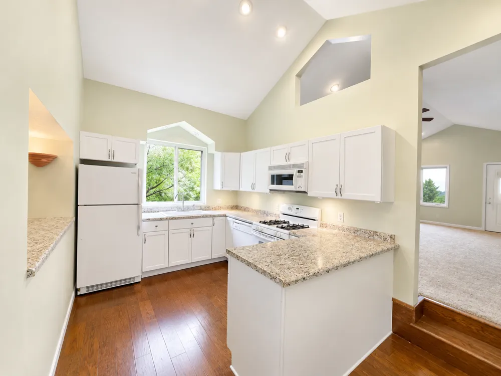 495 North Street Fountain City, WI 54629