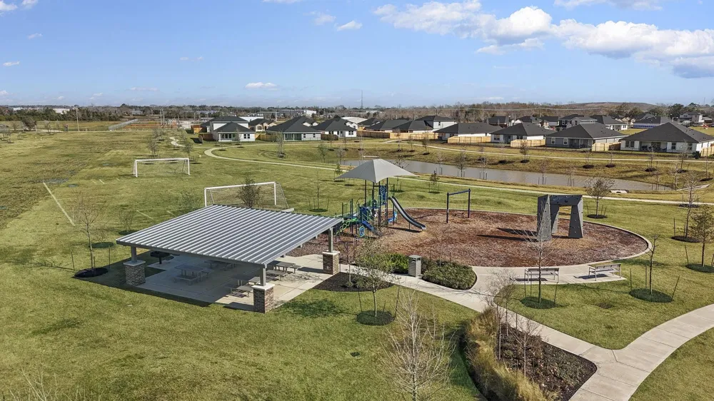 1012 Paddlefish Lane Alvin, TX 77511