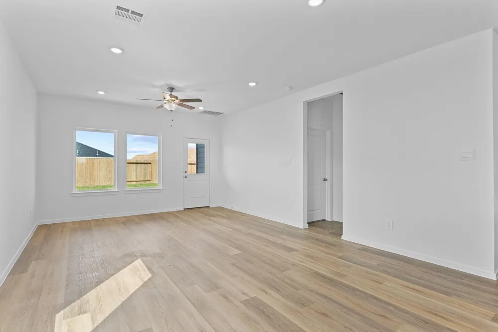 1012 Paddlefish Lane Alvin, TX 77511
