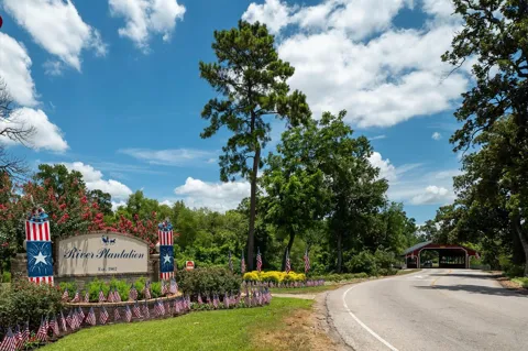 61 River Plantation Drive