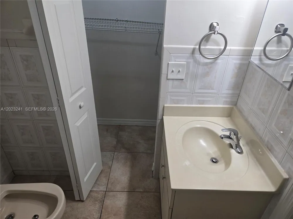 9440 SW 169th St #00 Palmetto Bay, FL 33157