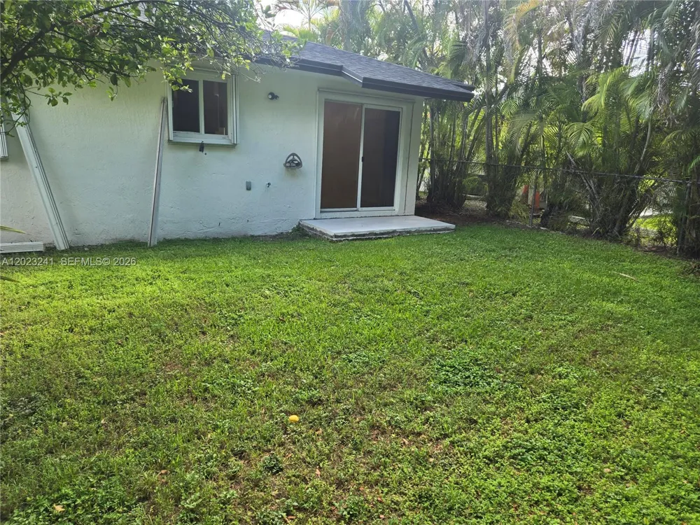 9440 SW 169th St #00 Palmetto Bay, FL 33157