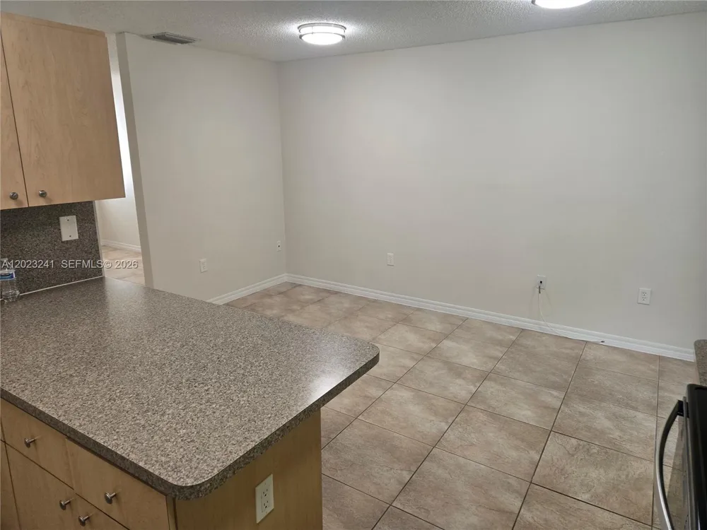 9440 SW 169th St #00 Palmetto Bay, FL 33157