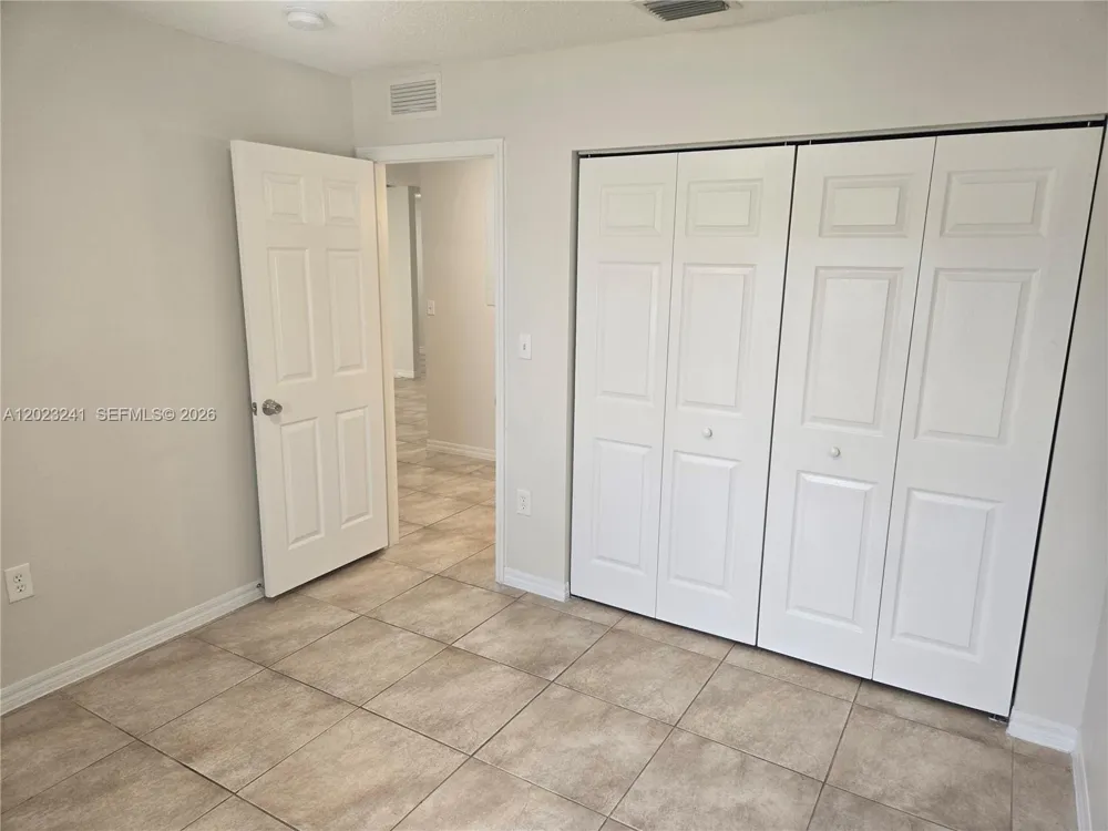 9440 SW 169th St #00 Palmetto Bay, FL 33157