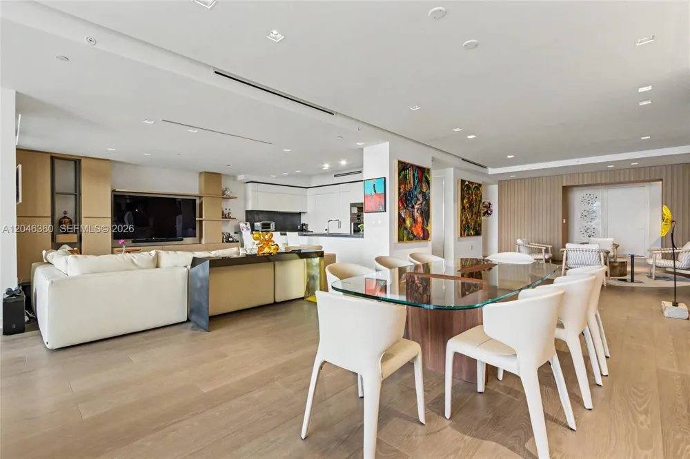7042 Fisher Island Dr #7042 Miami Beach, FL 33109