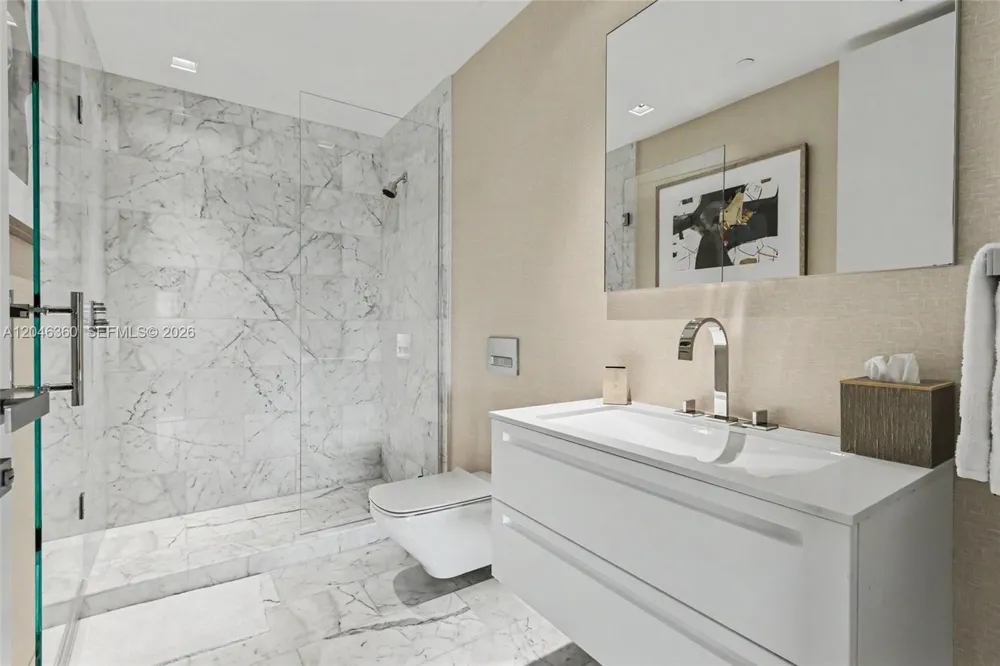 7042 Fisher Island Dr #7042 Miami Beach, FL 33109