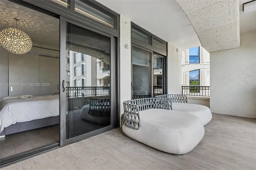 7042 Fisher Island Dr #7042 Miami Beach, FL 33109