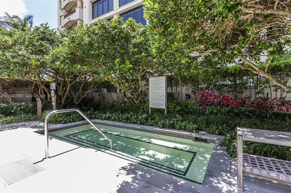7042 Fisher Island Dr #7042 Miami Beach, FL 33109