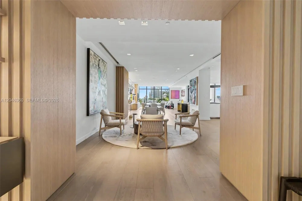 7042 Fisher Island Dr #7042 Miami Beach, FL 33109