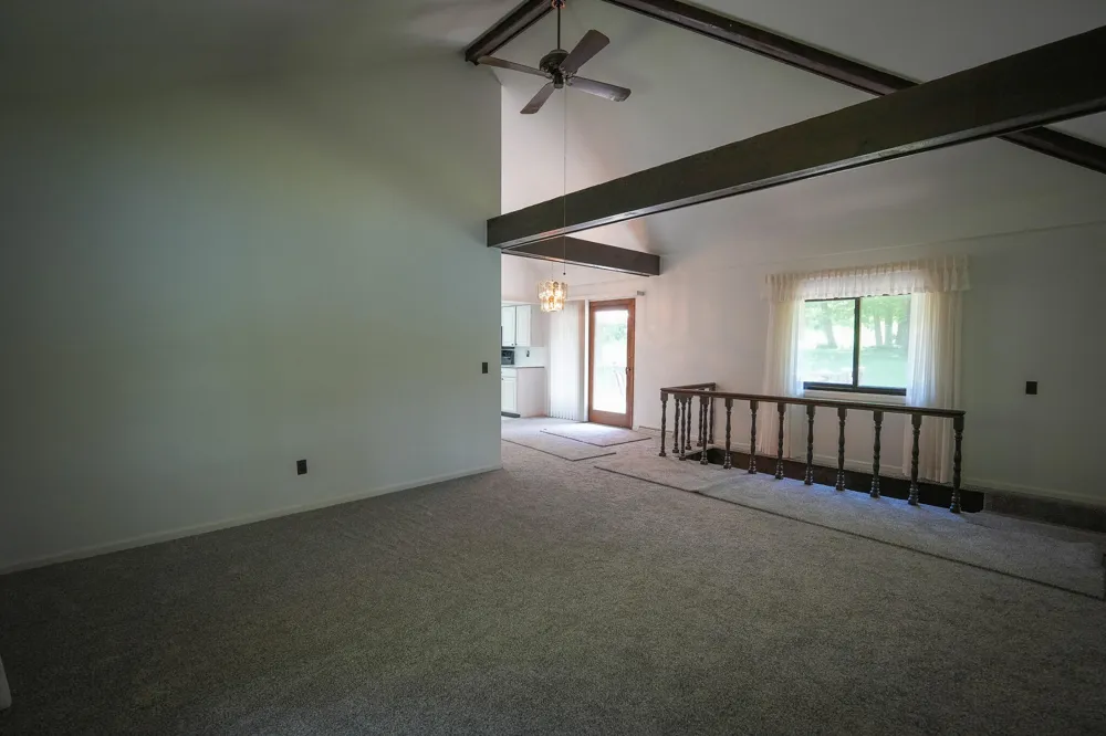 9411 Maple Hill Road Reynolds Township, MI 49329