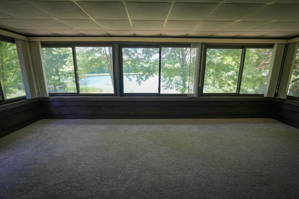 9411 Maple Hill Road Reynolds Township, MI 49329
