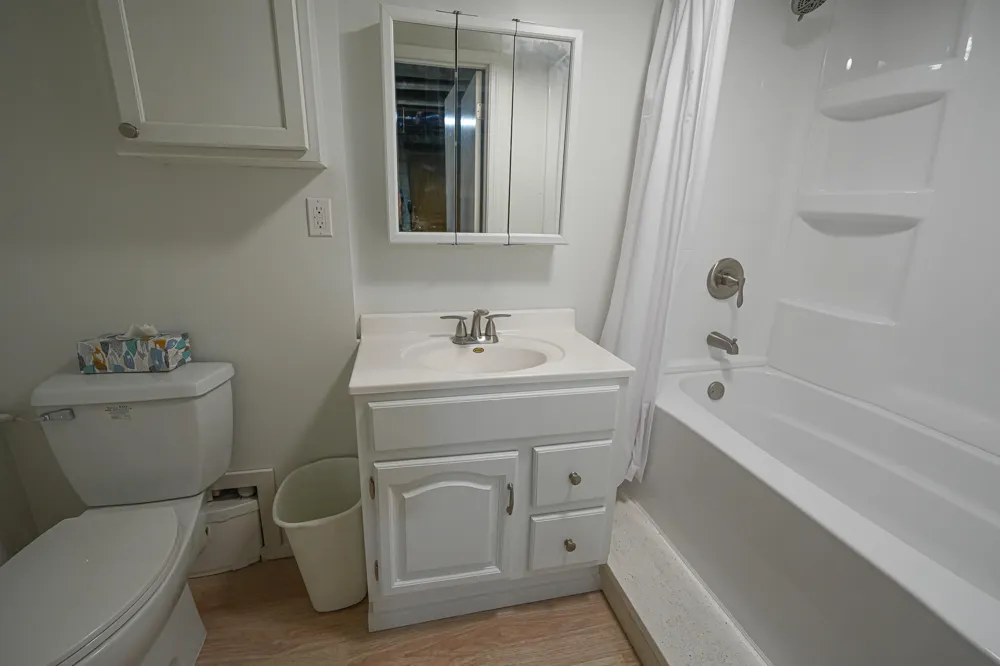 9411 Maple Hill Road Reynolds Township, MI 49329