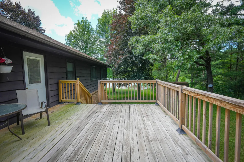 9411 Maple Hill Road Reynolds Township, MI 49329