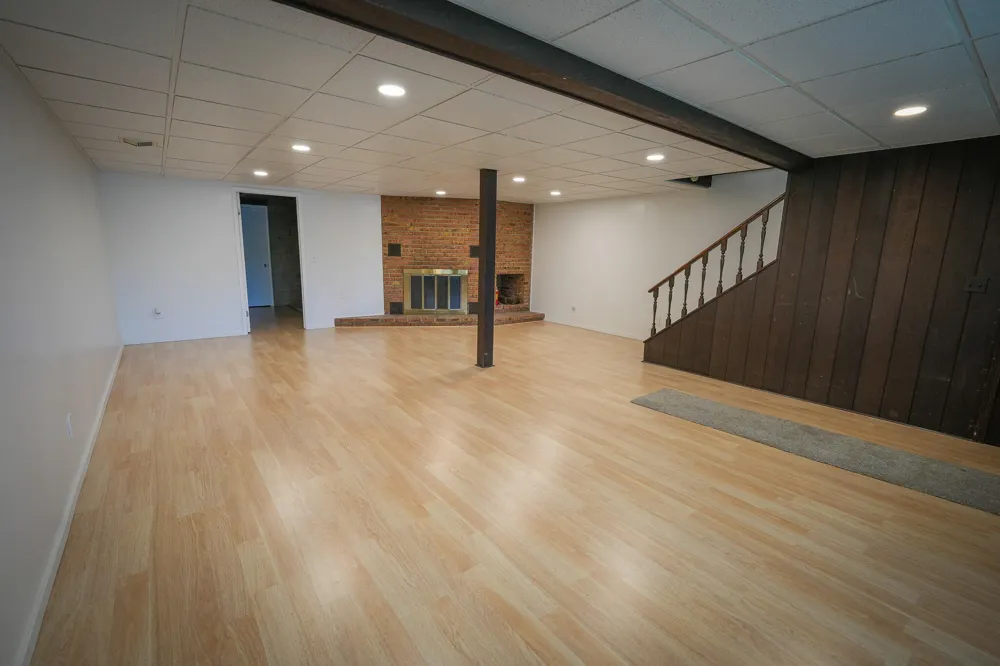 9411 Maple Hill Road Reynolds Township, MI 49329