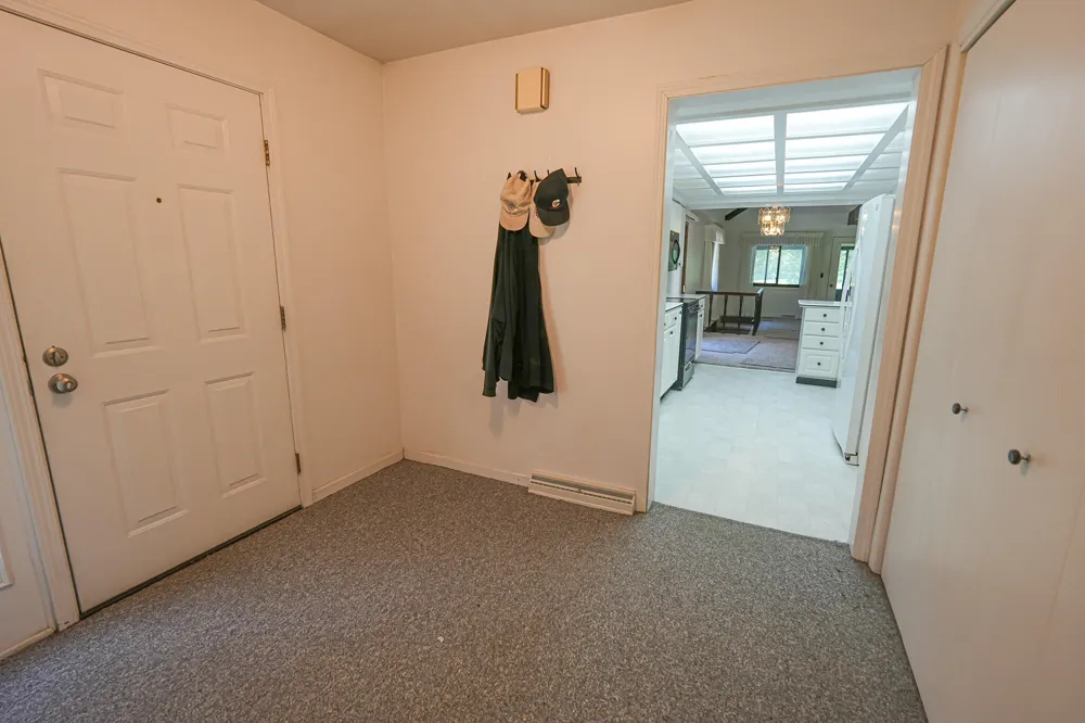 9411 Maple Hill Road Reynolds Township, MI 49329
