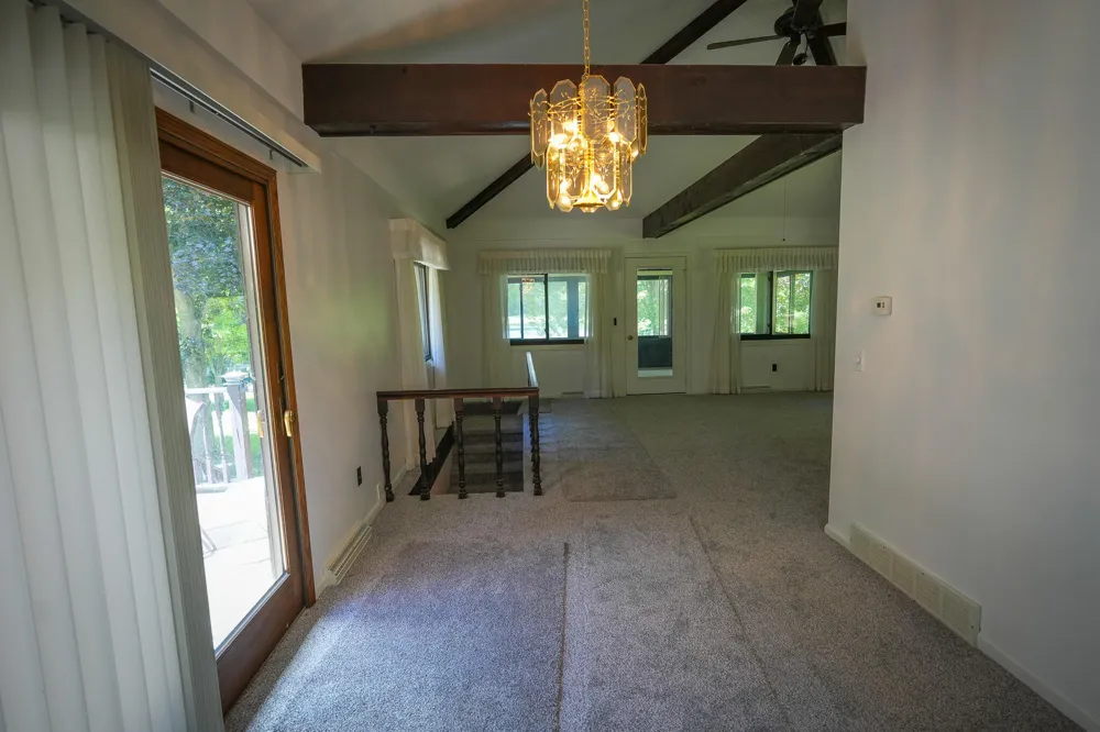 9411 Maple Hill Road Reynolds Township, MI 49329