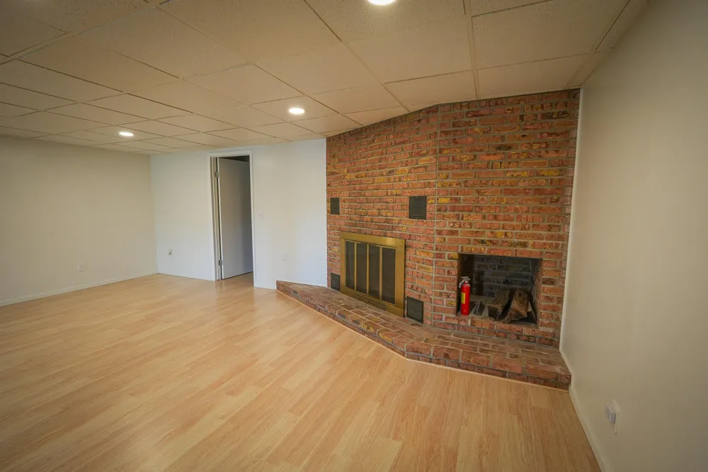9411 Maple Hill Road Reynolds Township, MI 49329