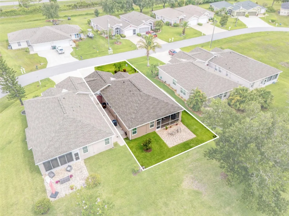 1351 HEDGEWOOD CIRCLE North Port, FL 34288