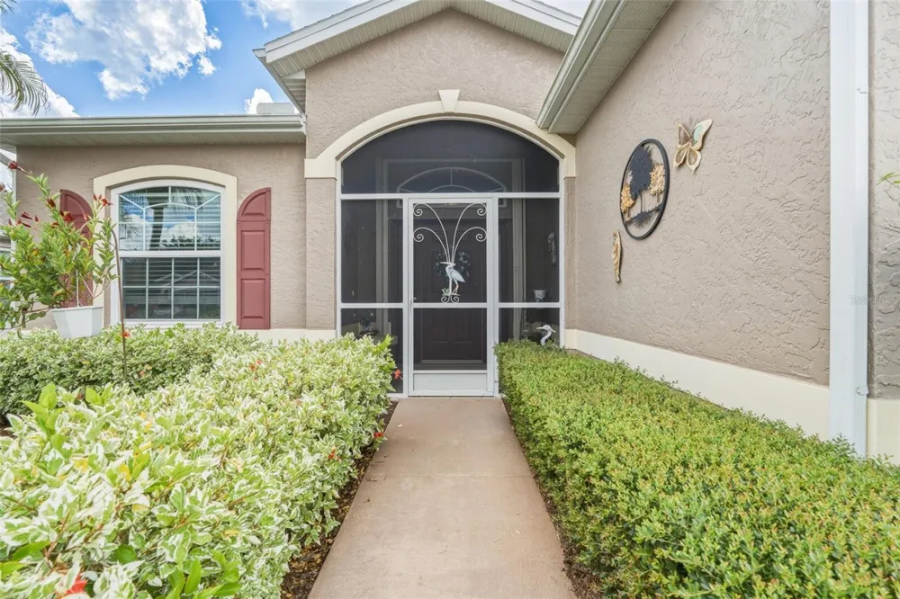 1351 HEDGEWOOD CIRCLE North Port, FL 34288