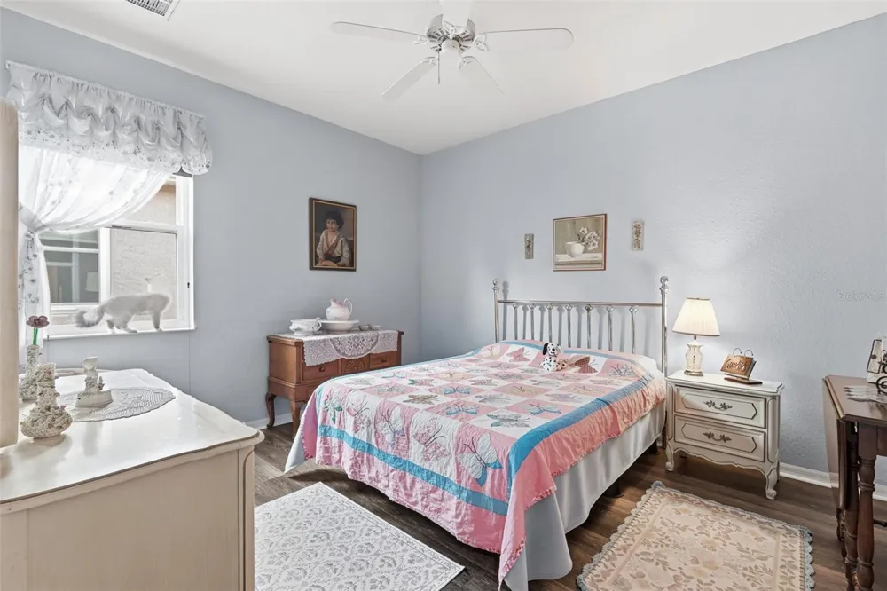 1351 HEDGEWOOD CIRCLE North Port, FL 34288
