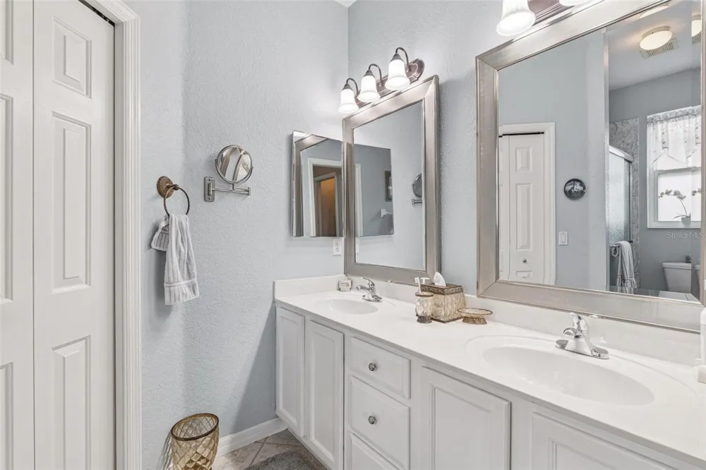 1351 HEDGEWOOD CIRCLE North Port, FL 34288