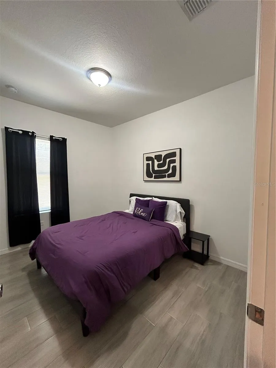 699 W KALEY STREET Orlando, FL 32805