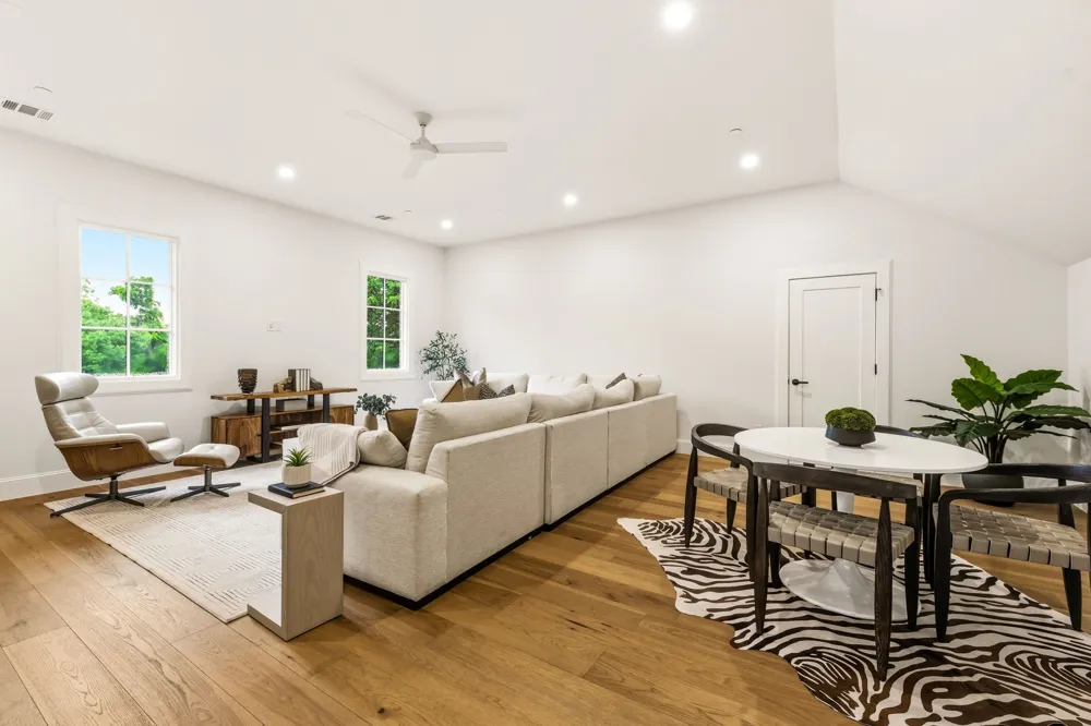 5925 Williamstown Road Dallas, TX 75230