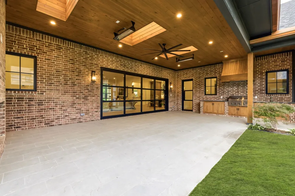 5925 Williamstown Road Dallas, TX 75230