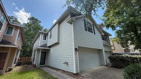 35 Ledgestone Pl