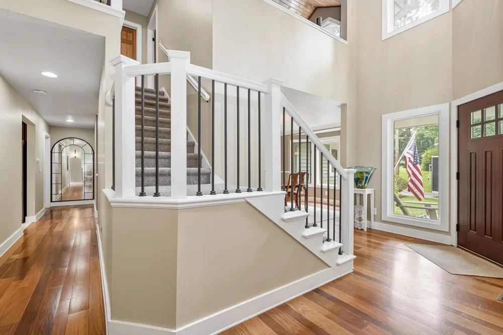 8120 Glenwynd Drive Kalamazoo, MI 49009