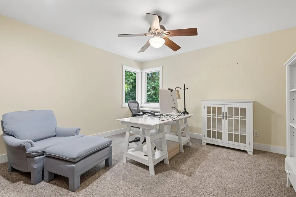 8120 Glenwynd Drive Kalamazoo, MI 49009