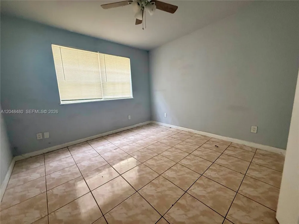 14240 NW 22nd Ave #1 Opa-Locka, FL 33054