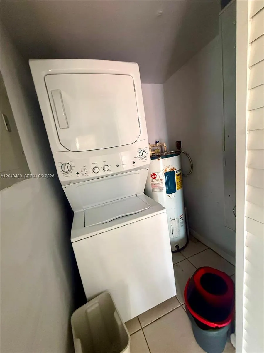 14240 NW 22nd Ave #1 Opa-Locka, FL 33054