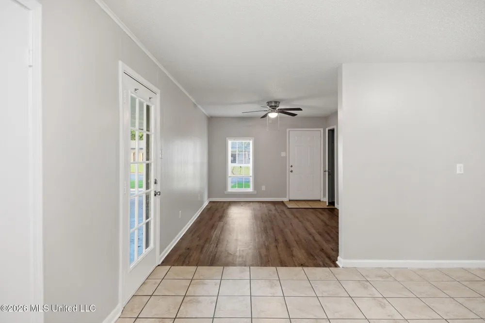 3135 Forest Glen Drive Horn Lake, MS 38637
