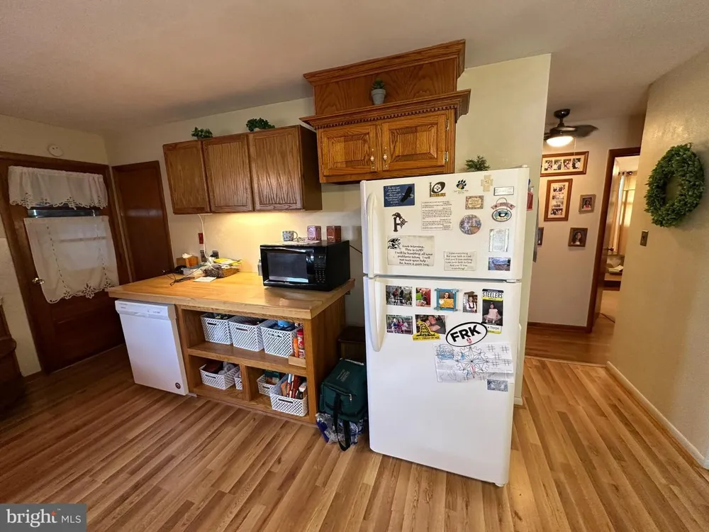 985 FAIRVIEW DRIVE Hanover, PA 17331