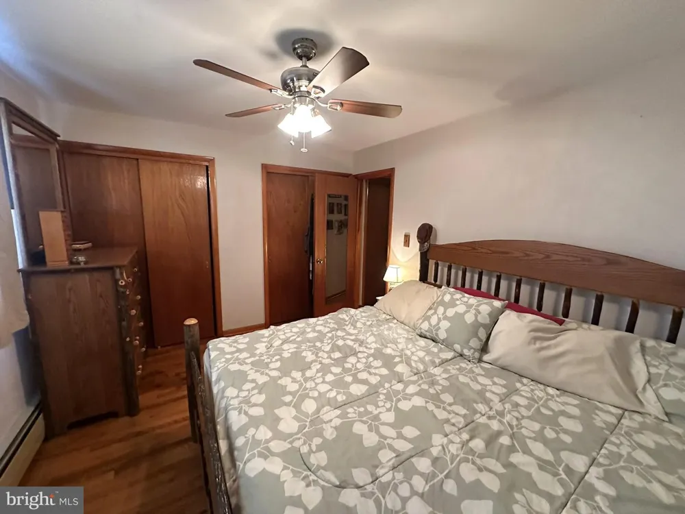 985 FAIRVIEW DRIVE Hanover, PA 17331
