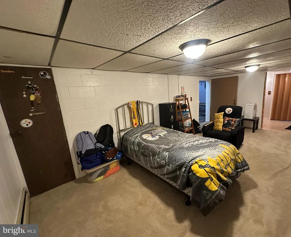 985 FAIRVIEW DRIVE Hanover, PA 17331