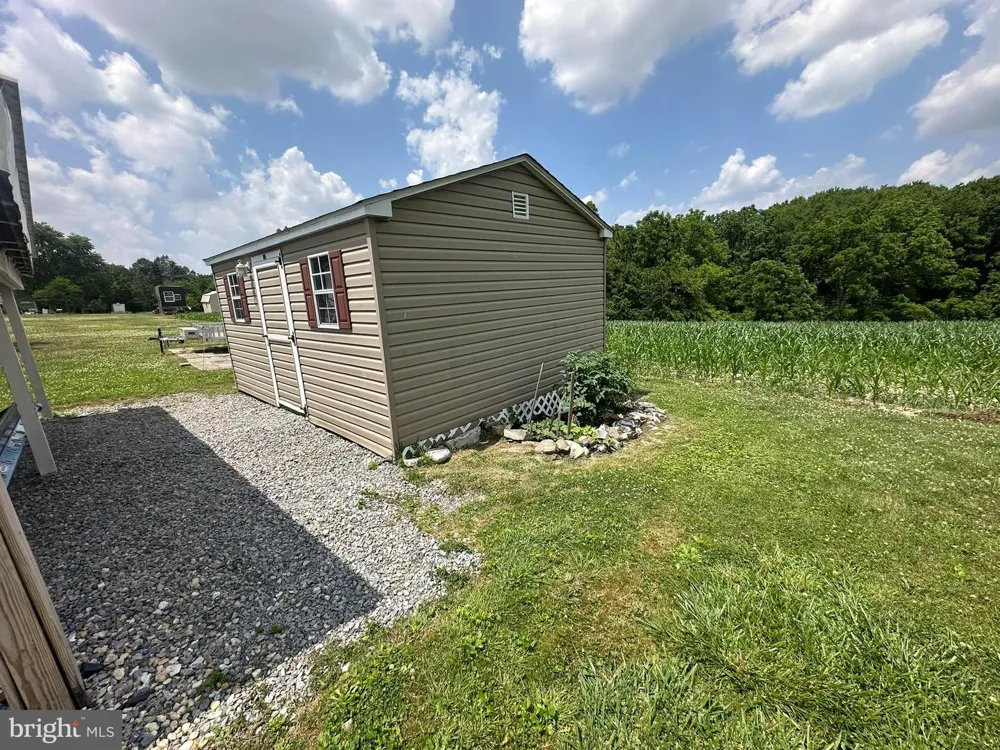 985 FAIRVIEW DRIVE Hanover, PA 17331
